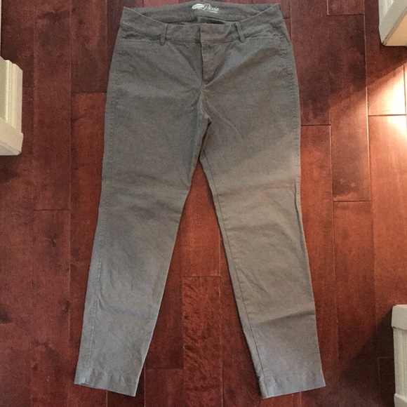 Old Navy “the pixie” - Picture 4 of 6